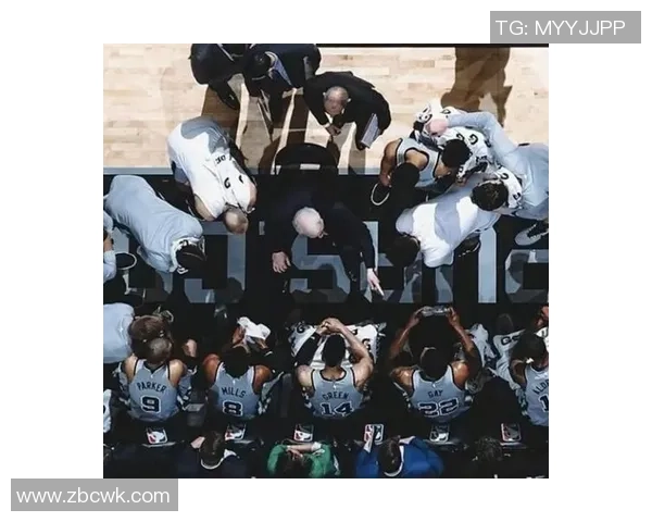 掘金与马刺激战正酣总比分揭晓两队争夺季后赛席位的精彩瞬间