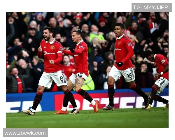 曼联与洛杉矶银河精彩对决瞬间回顾及赛场氛围分析